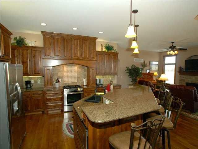 2247 N Stonegate, Andover, KS 67002