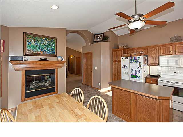 313 E Stone Path St, Derby, KS 67037
