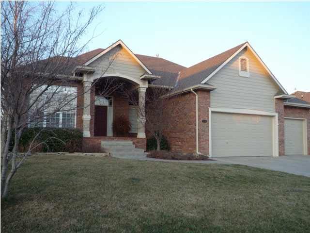 13236 E Tallowood Ct, Wichita, KS 67230