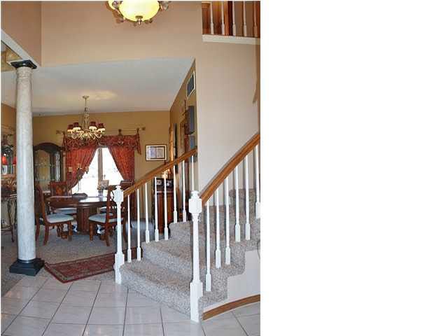 7917 E Meadow Pass Cir, Wichita, KS 67205