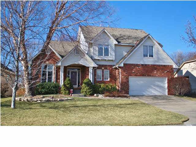 7917 E Meadow Pass Cir, Wichita, KS 67205