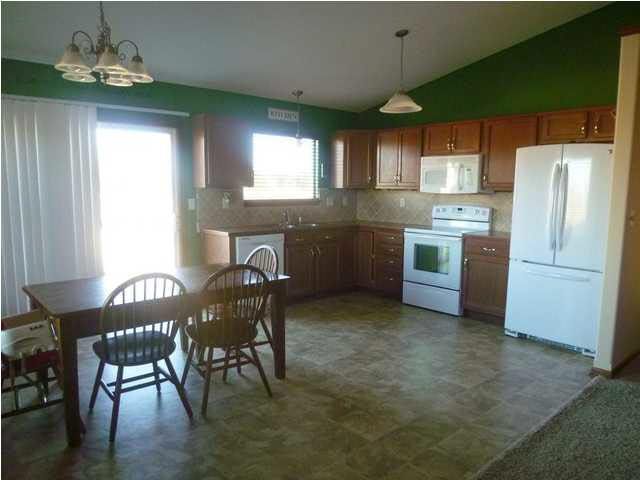 3310 Osage Ct, Winfield, KS 67156