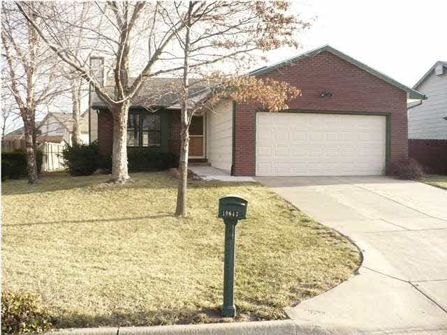 10643 E Bluestem St, Wichita, KS 67207