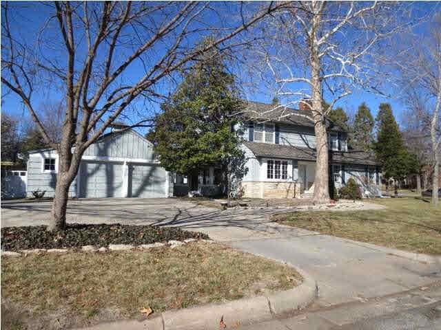 4416 E Lewis, Wichita, KS 67218