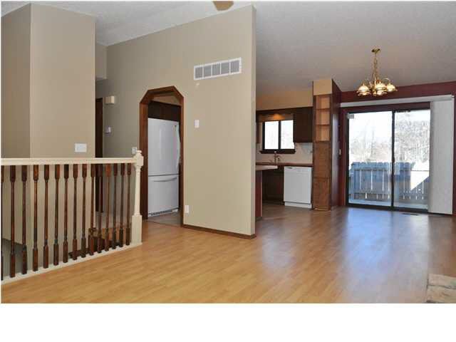 506 E Pecan Ln, Derby, KS 67037
