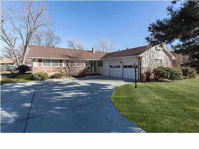 6014 E 8th St, Wichita, KS 67208