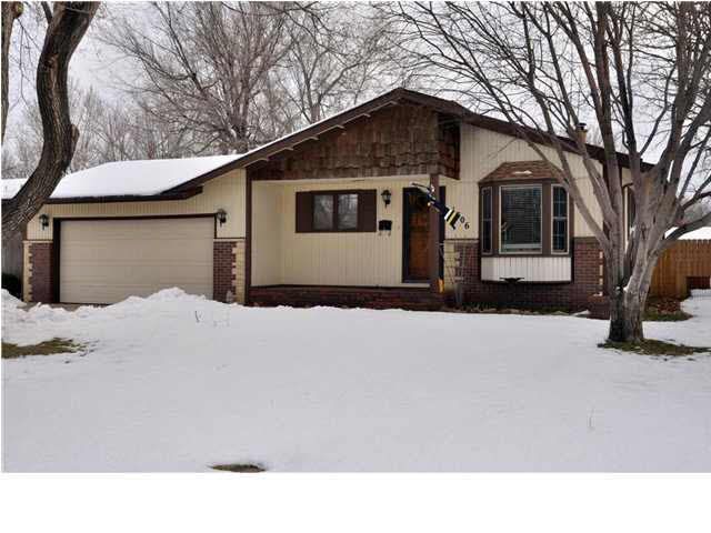 1806 N Custer Ave, Wichita, KS 67203