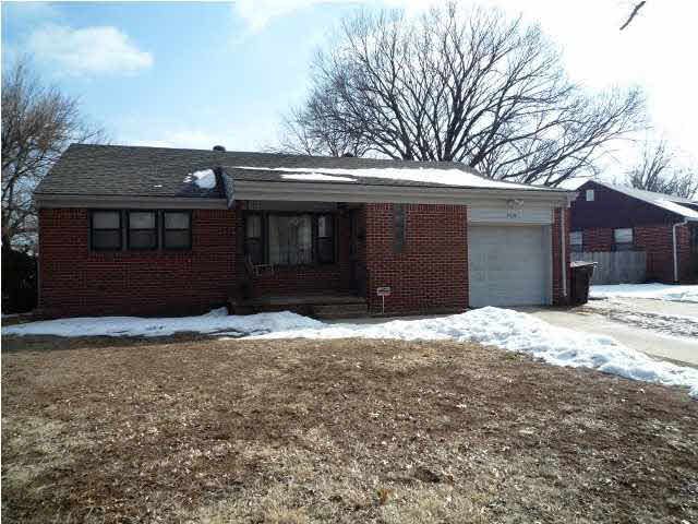 7319 E Clay St, Wichita, KS 67207