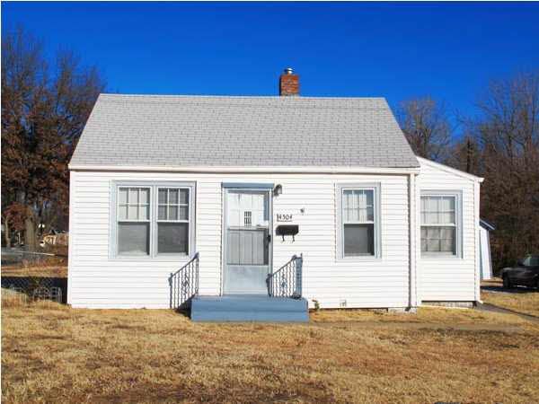 4504 E Pawnee Ave, Wichita, KS 67218