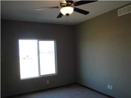 10908 Hampton Lakes Ct, Maize, KS 67101