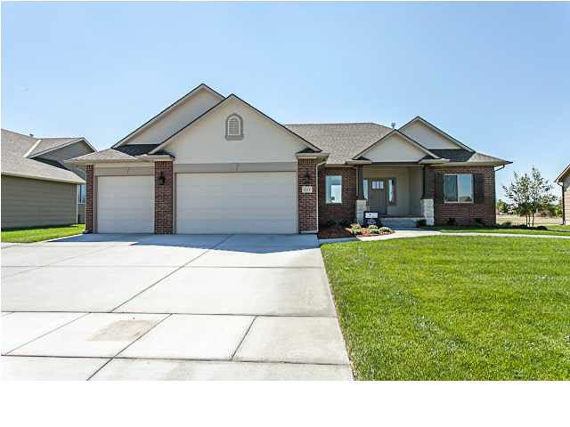 2351 N Sandstone, Andover, KS 67002