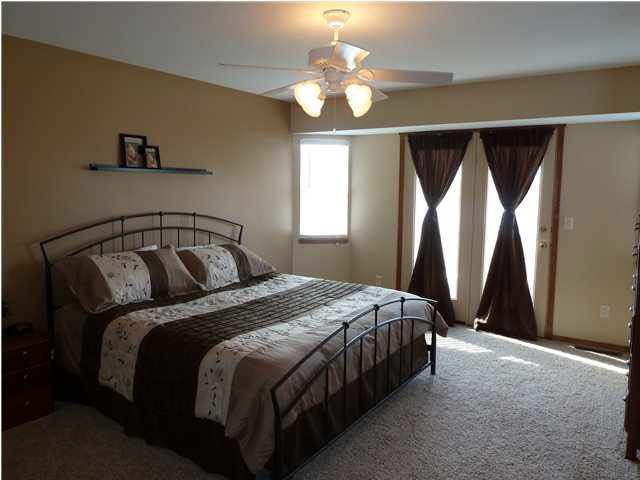 1644 E Winterset St, Goddard, KS 67052