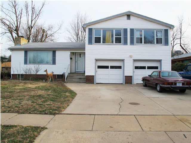3311 E Clark St, Wichita, KS 67218