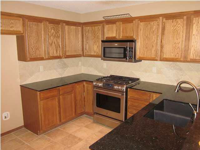 2514 E Kite, Wichita, KS 67219