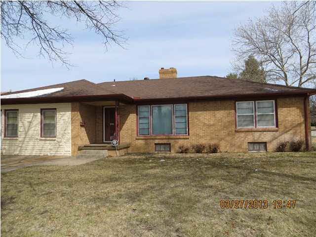 3126 E Aloma, Wichita, KS 67218