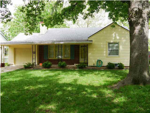 544 S Pershing St, Wichita, KS 67218