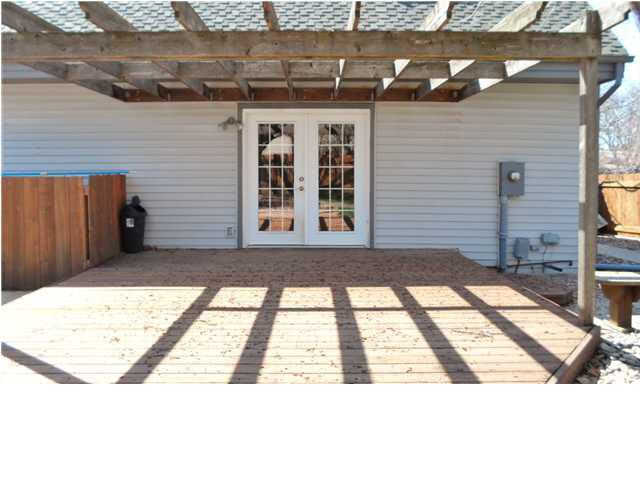 1418 E Brendonwood, Derby, KS 67037