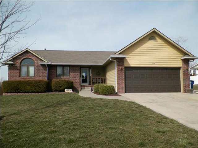 1709 James Ct, Newton, KS 67114