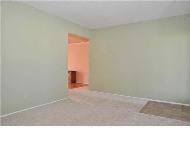 2736 S Bennett, Wichita, KS 67217