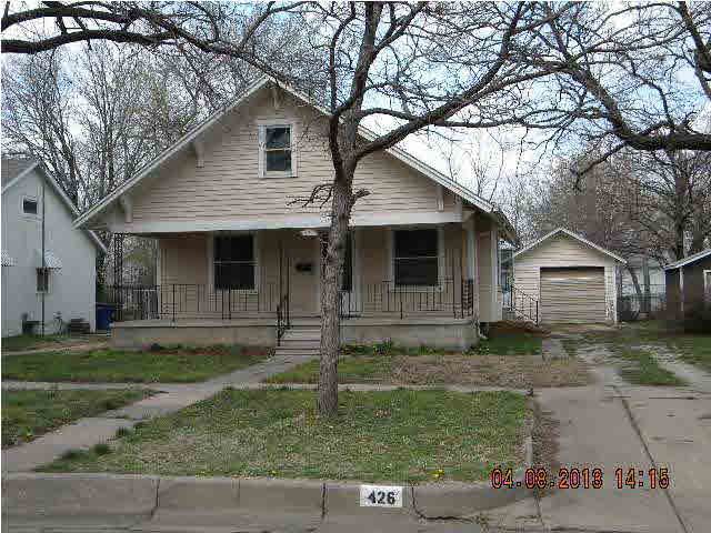 426 W 7th, Newton, KS 67114
