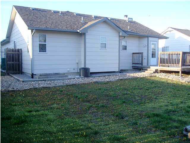10013 E Lincoln, Wichita, KS 67207