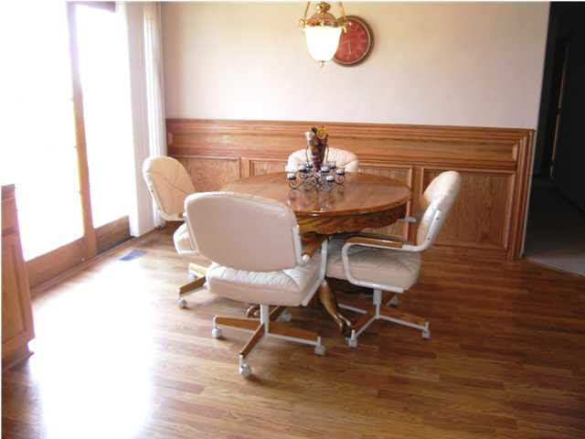 1223 E 101st St N Ct, Valley Center, KS 67147