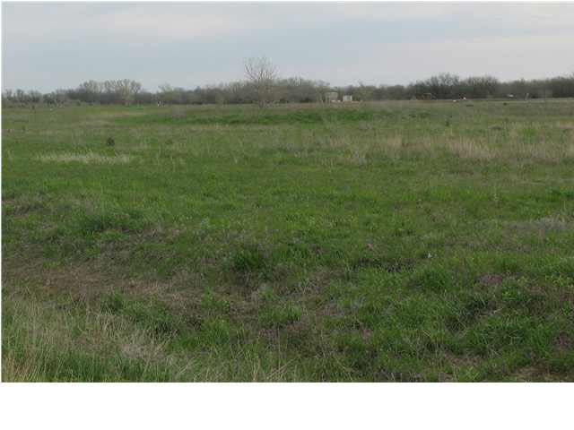 0 SW Roberta Ln, Douglass, KS 67039