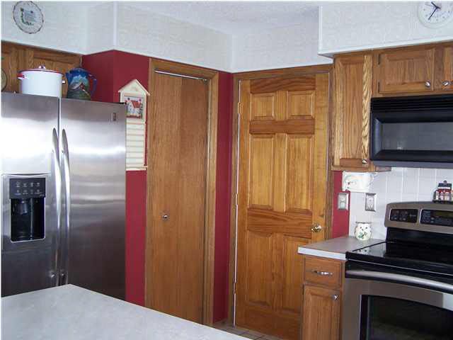 8753 SW 220th, Douglass, KS 67039