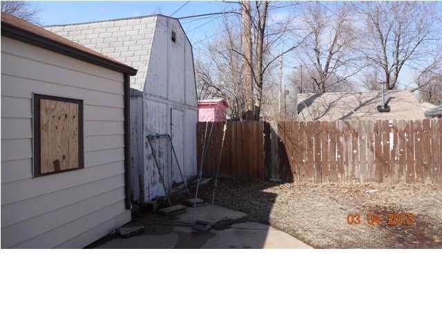 5112 E Mount Vernon, Wichita, KS 67218