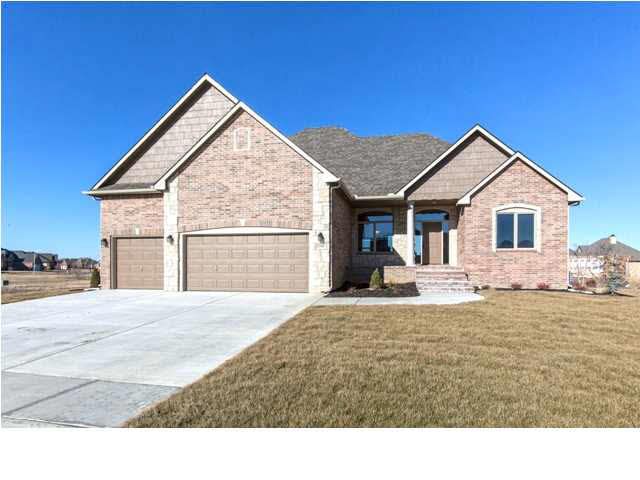 13502 E Equestrian Cir, Wichita, KS 67207
