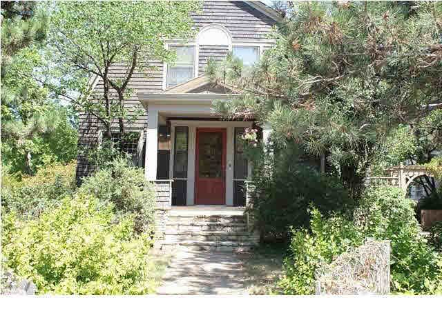 302 College St, Winfield, KS 67156
