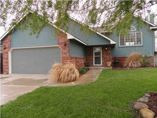 929 N Southwind Ct, Goddard, KS 67052