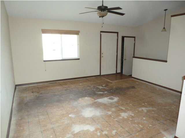 2233 E Highridge St, Park City, KS 67219