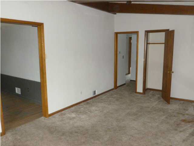 3535 S Euclid, Wichita, KS 67217