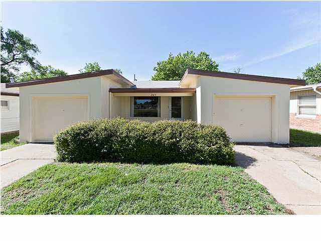 2413 E Funston, Wichita, KS 67211