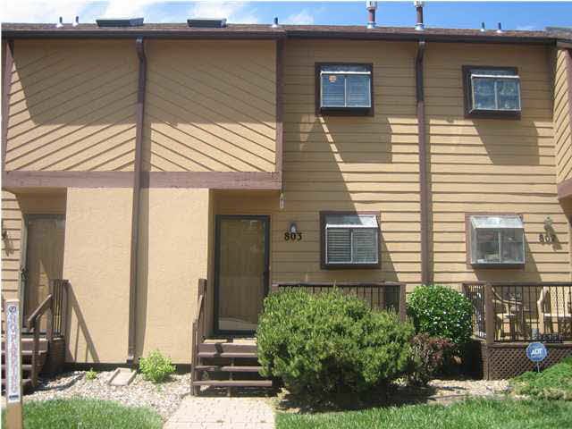 2405 S Capri UNIT803, Wichita, KS 67210
