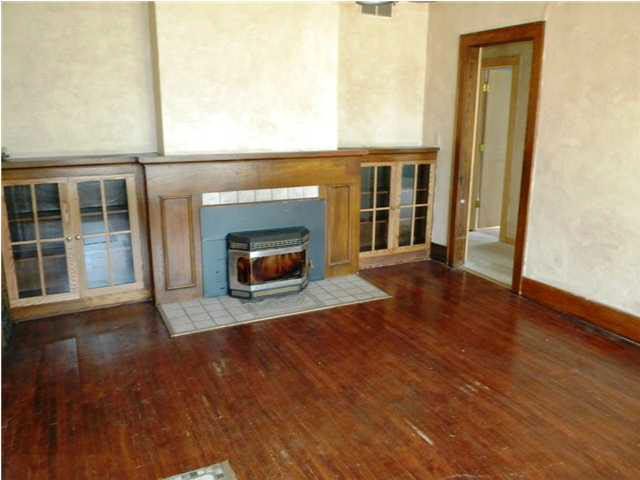 3216 E 2nd, Wichita, KS 67208
