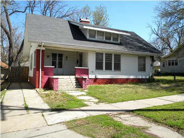 3216 E 2nd, Wichita, KS 67208