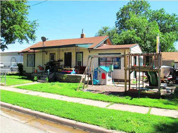 709 E Bayley St, Wichita, KS 67211