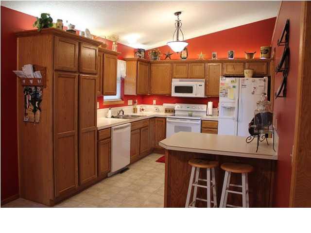 741 S Dublin Dr, Andover, KS 67002