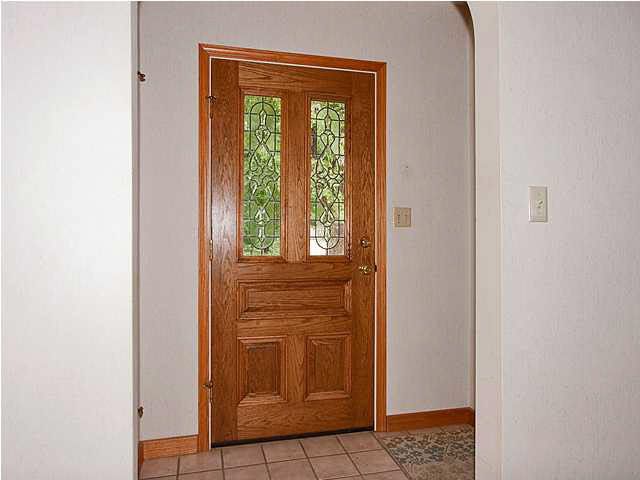 140 N Pinecrest, Wichita, KS 67207