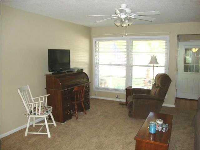 226 E Collier, Mulvane, KS 67110
