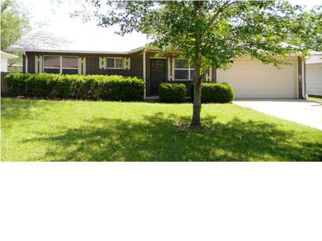 5715 E Kane St, Wichita, KS 67220