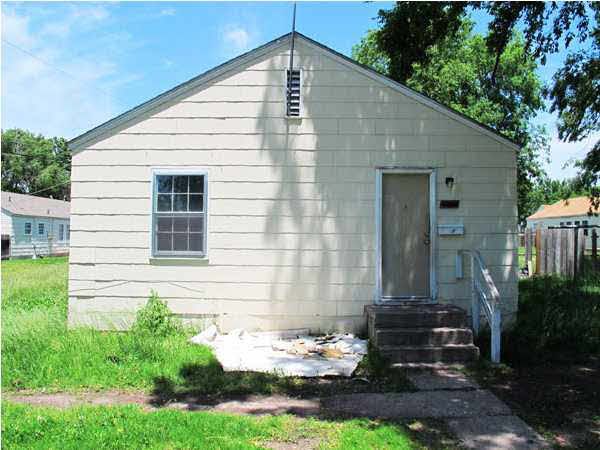 4418 E Bayley, Wichita, KS 67218