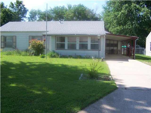 1501 E Evanston, Park City, KS 67219