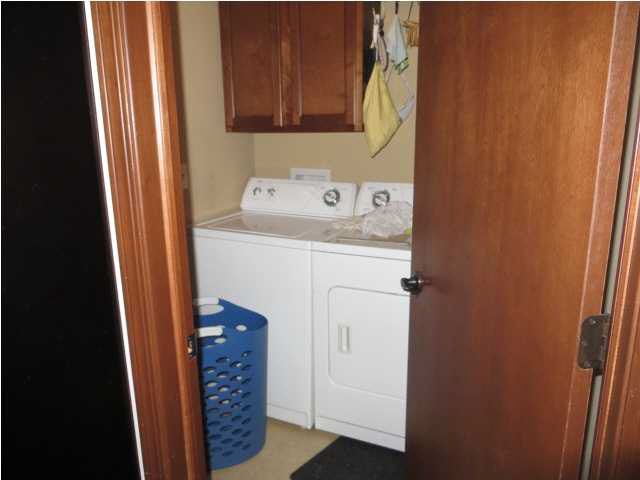3013 N Rough Creek Rd, Derby, KS 67037