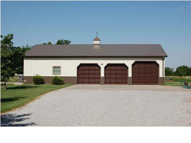 9951 S Maize Rd, Clearwater, KS 67026