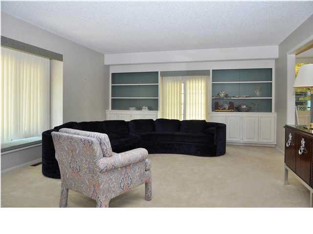 8709 E Brentmoor, Wichita, KS 67206