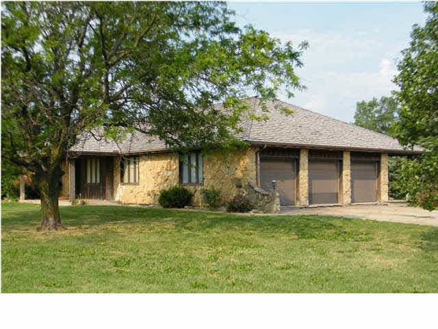 4001 S Cedar Lake Rd, Goddard, KS 67052
