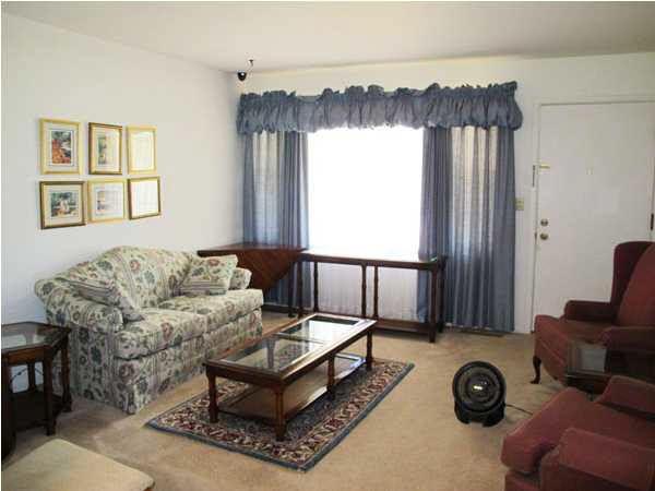 1101 E Jump, Wichita, KS 67216